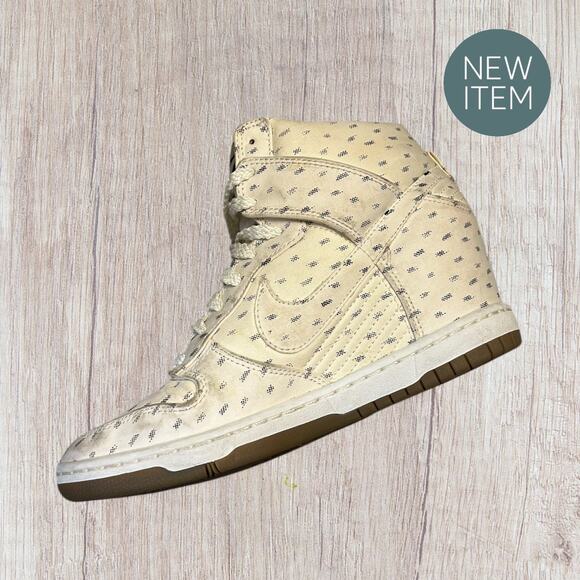 Nike Dunk Sky Hi Wedge Sneakers – Women’s 8.5 – Cream / Ivory – 543258-101 - Picture 2 of 8